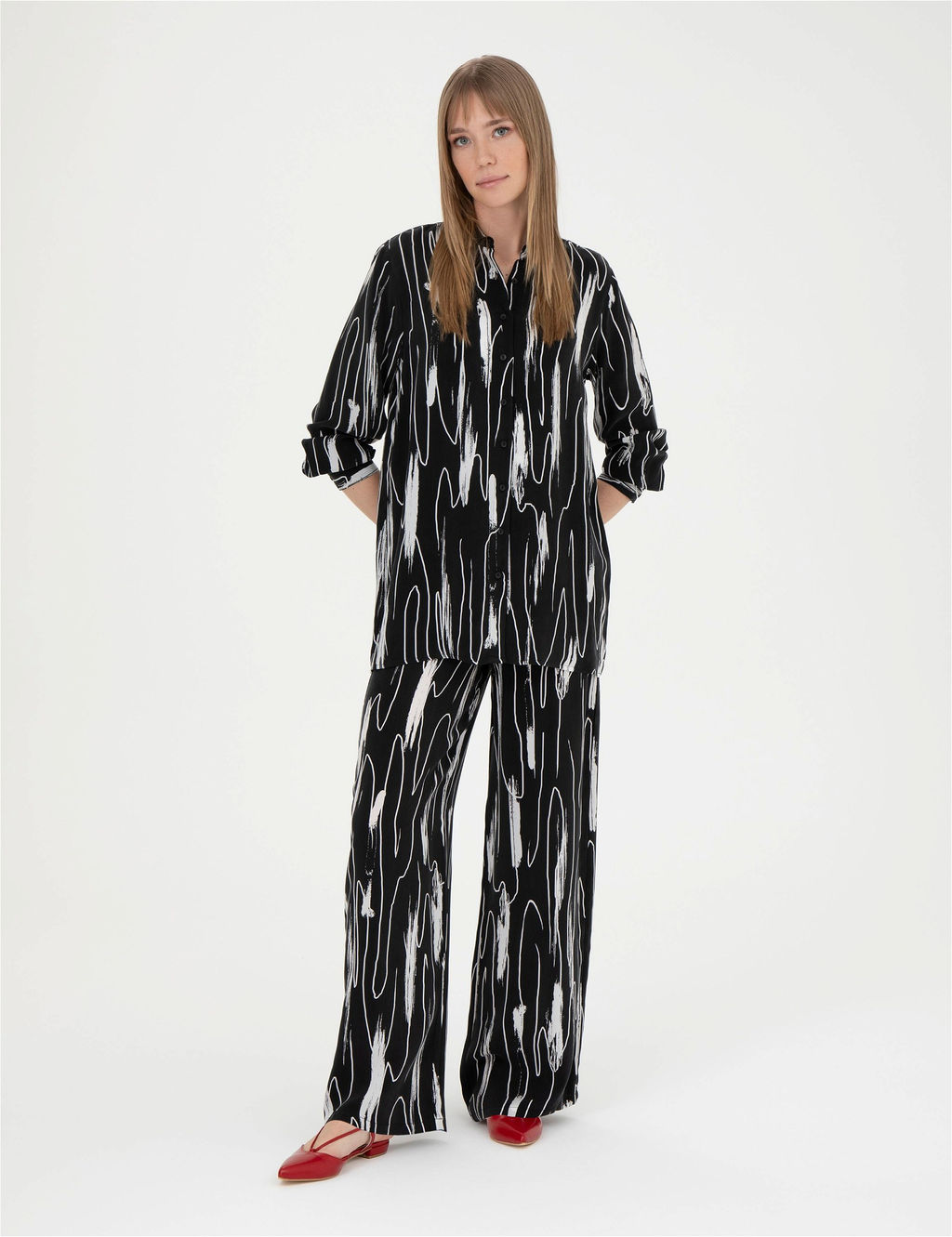 Siyah Cupro Desenli Wide Leg Pantolon