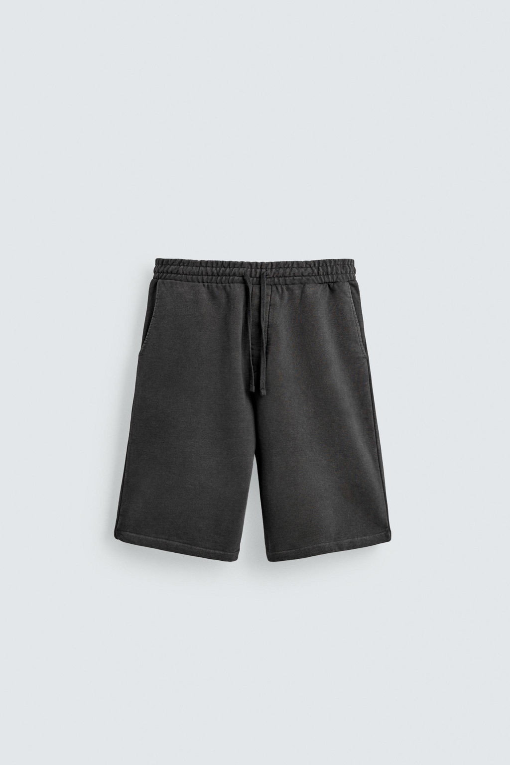 BERMUDA JOGGER RELAXED FIT EFECTO LAVADO / Antracita oscuro