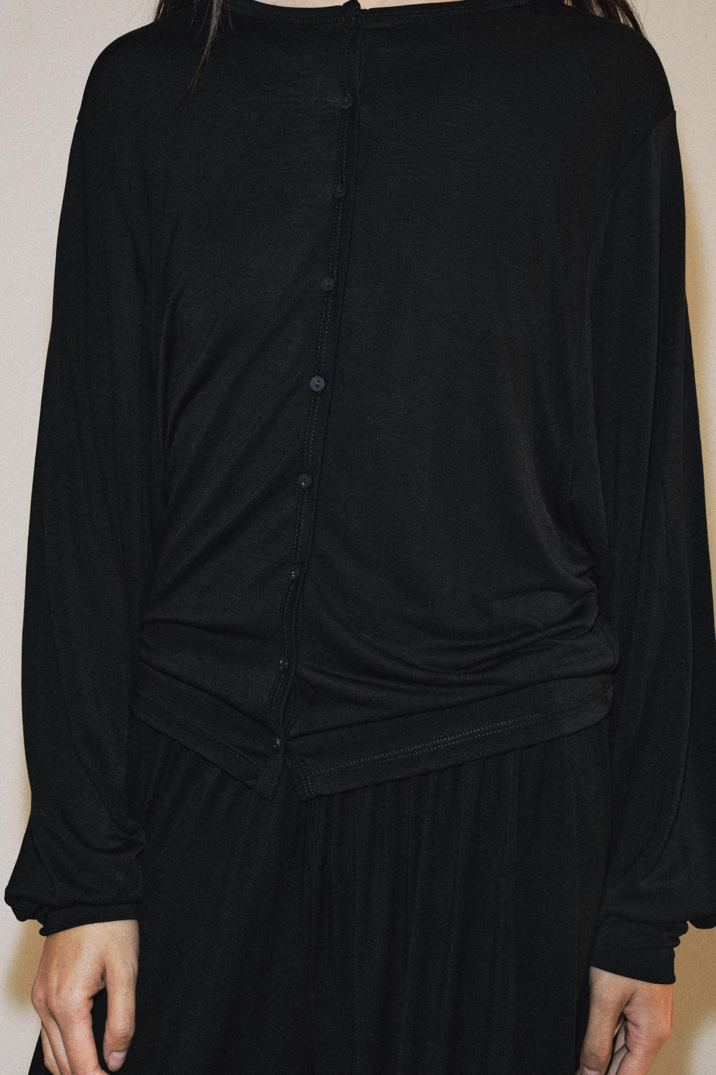 CHAQUETA FLUIDA BOTONES / Negro - Zara фото 4