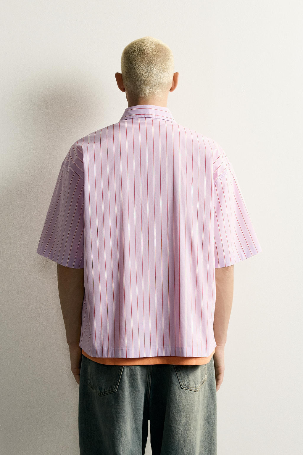 CAMISA BOXY FIT GR?FICOS ESTAMPADOS / Violeta - Zara фото 3