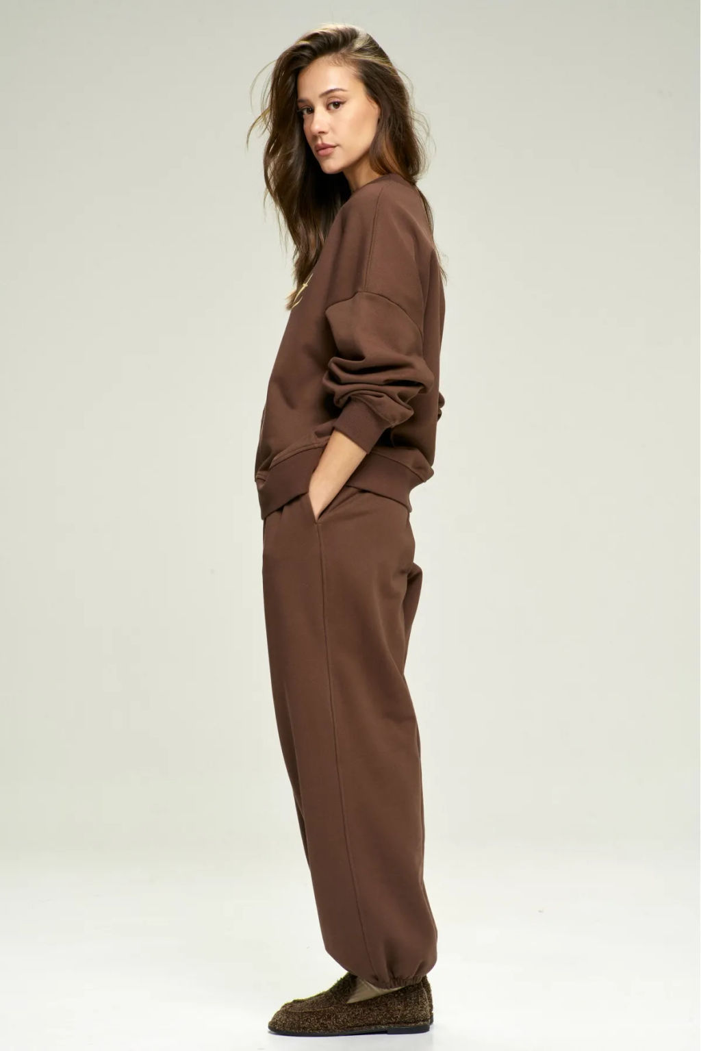 Свитшот Wellness Brown - Erist store фото 4