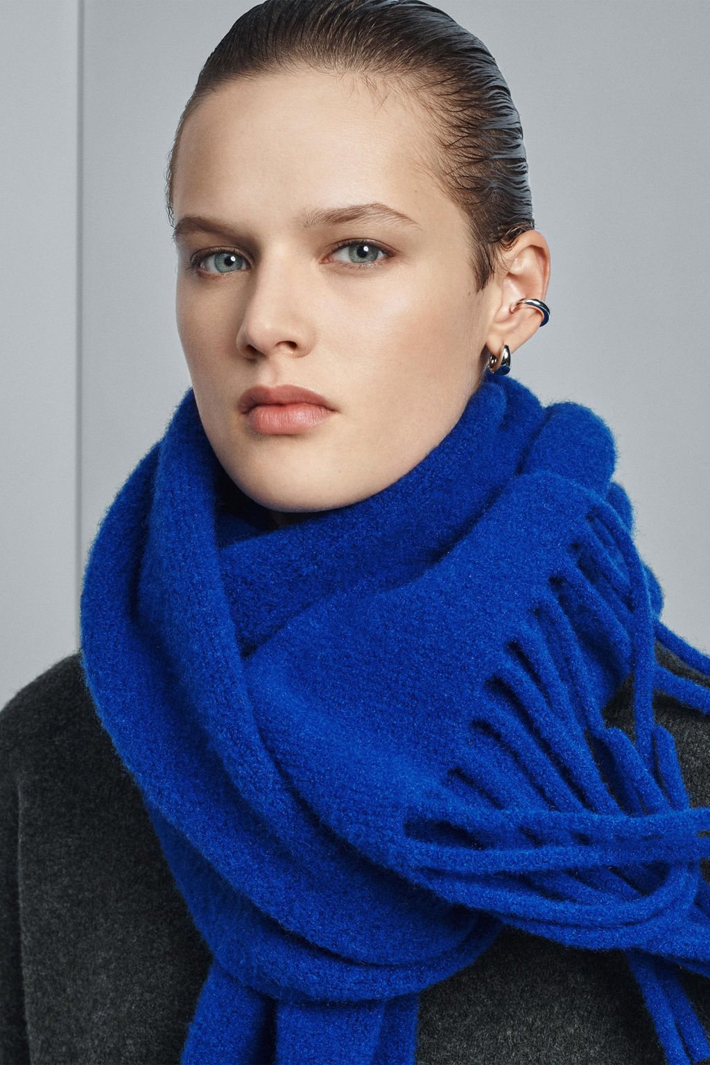 FRINGED KNIT WOOL SCARF - Zara фото 6