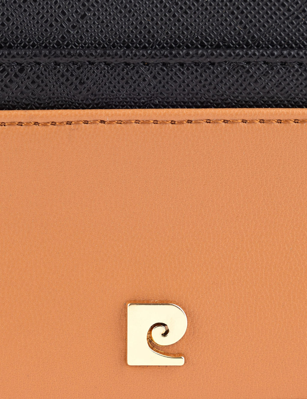 Taba C_zdan - Pierre cardin фото 6