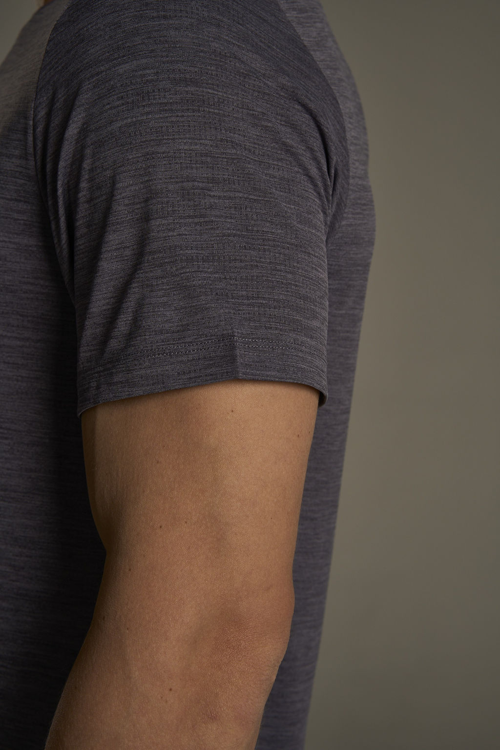 Футболка Серый - Anta фото 6