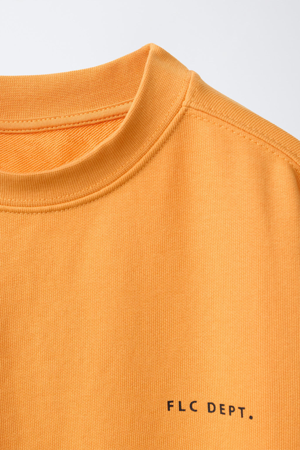 SUDADERA MANGA CORTA TEXTO RELIEVE / Naranja - Zara фото 6