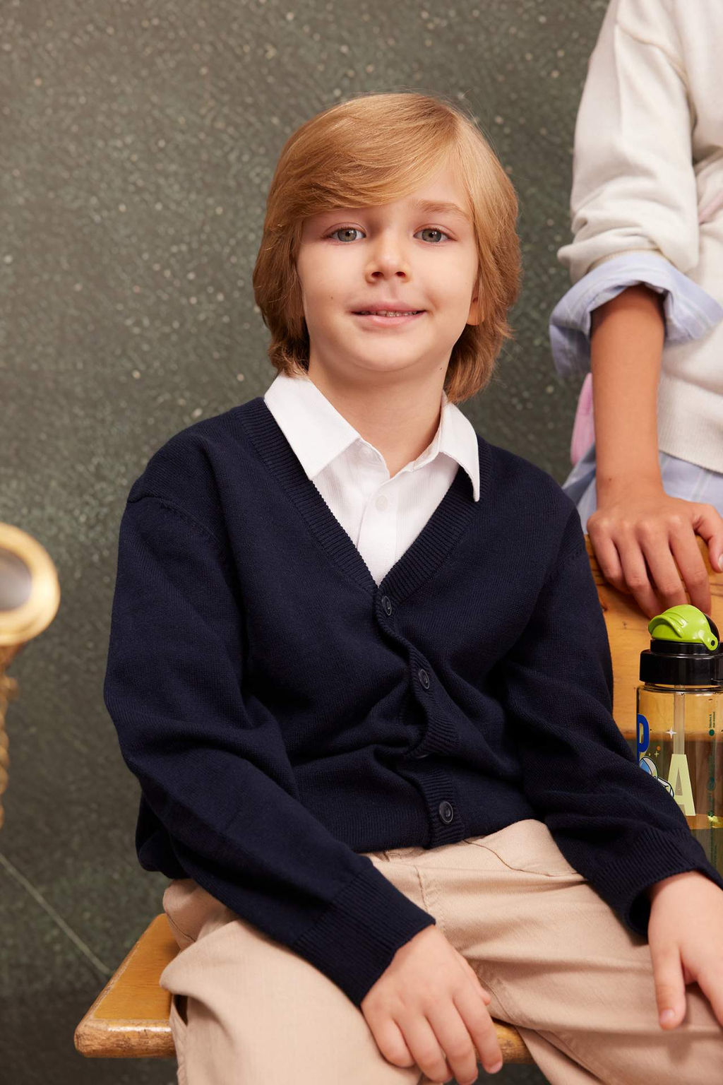 Erkek Cocuk Gri V Yaka Dugmeli Triko Okul H?rkas? - Defacto фото 2