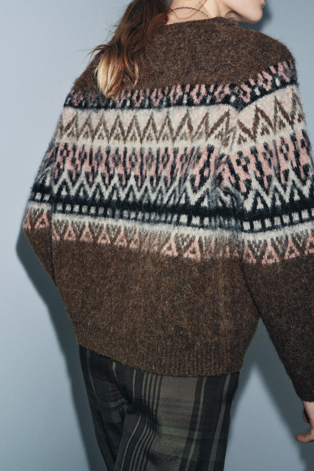 JACQUARD BRUSHED EFFECT KNIT JUMPER - Zara фото 3