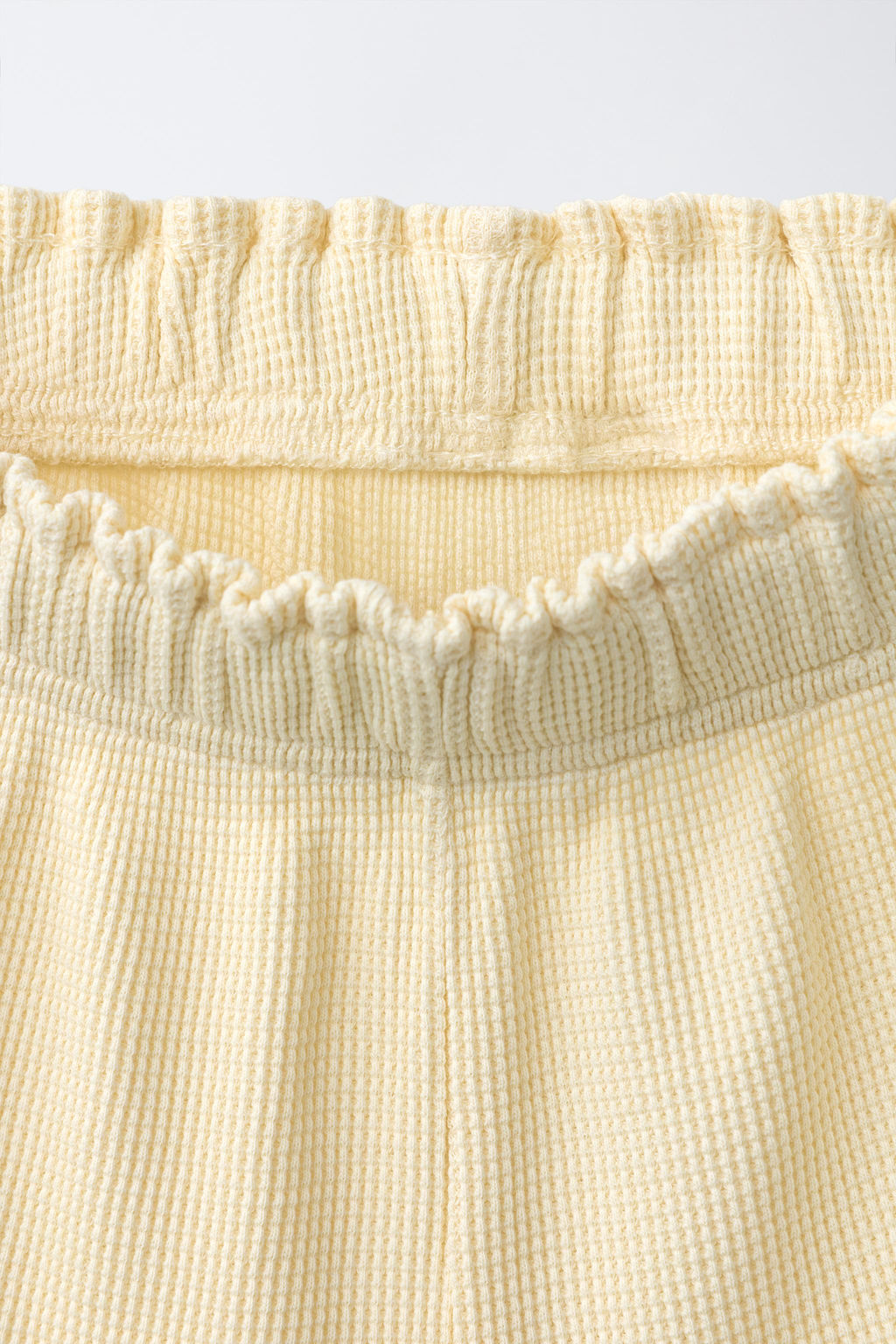 BERMUDA WAFFLE TEXTO / Amarillo - Zara фото 4