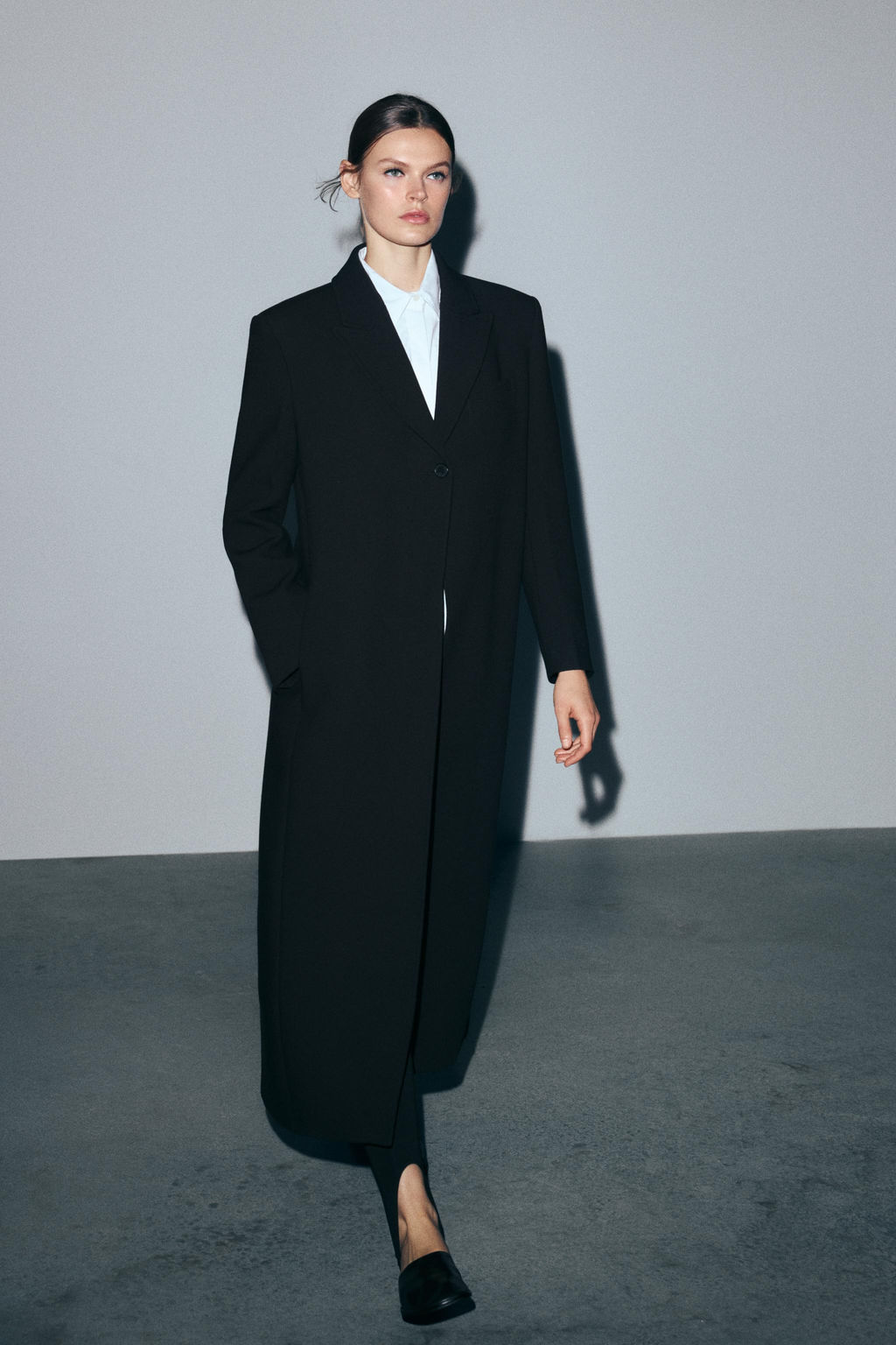 ZW COLLECTION FITTED BUTTON COAT