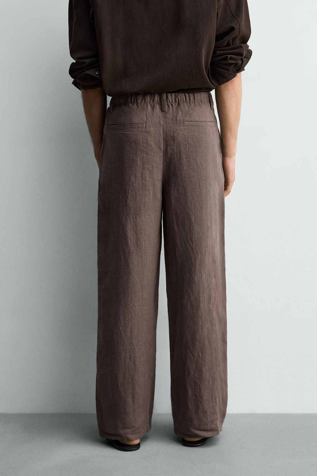 PANTAL?N RELAXED FIT 100% LINO / Marr?n / Topo