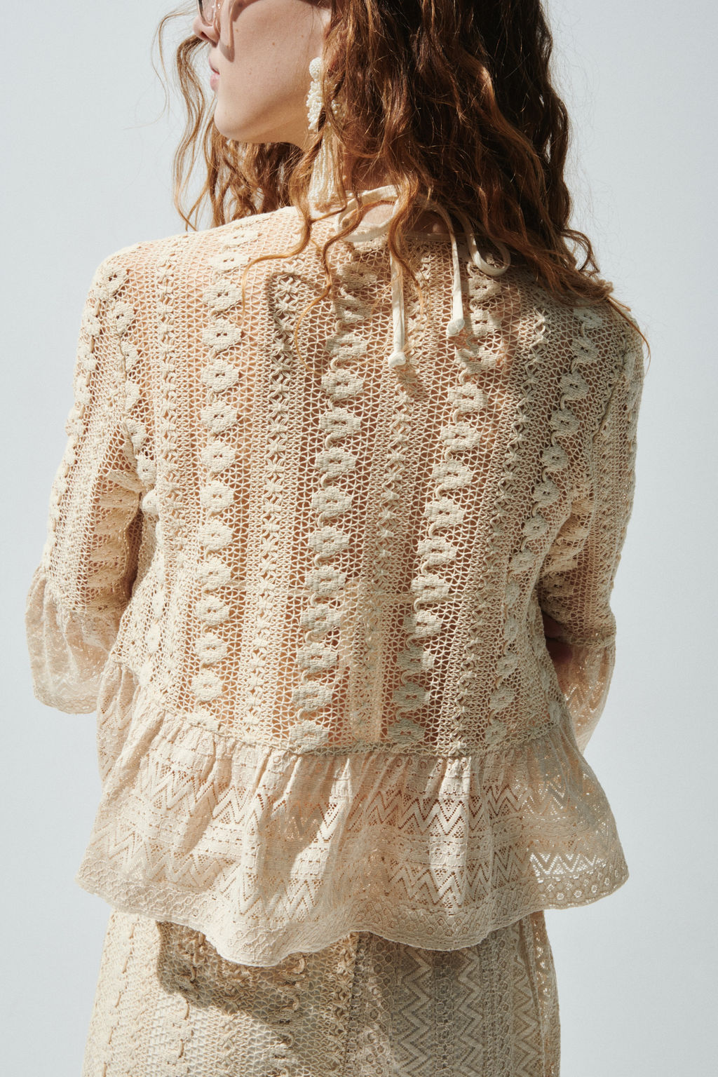 Blusa de encaje con ribetes de volante - H&m фото 6