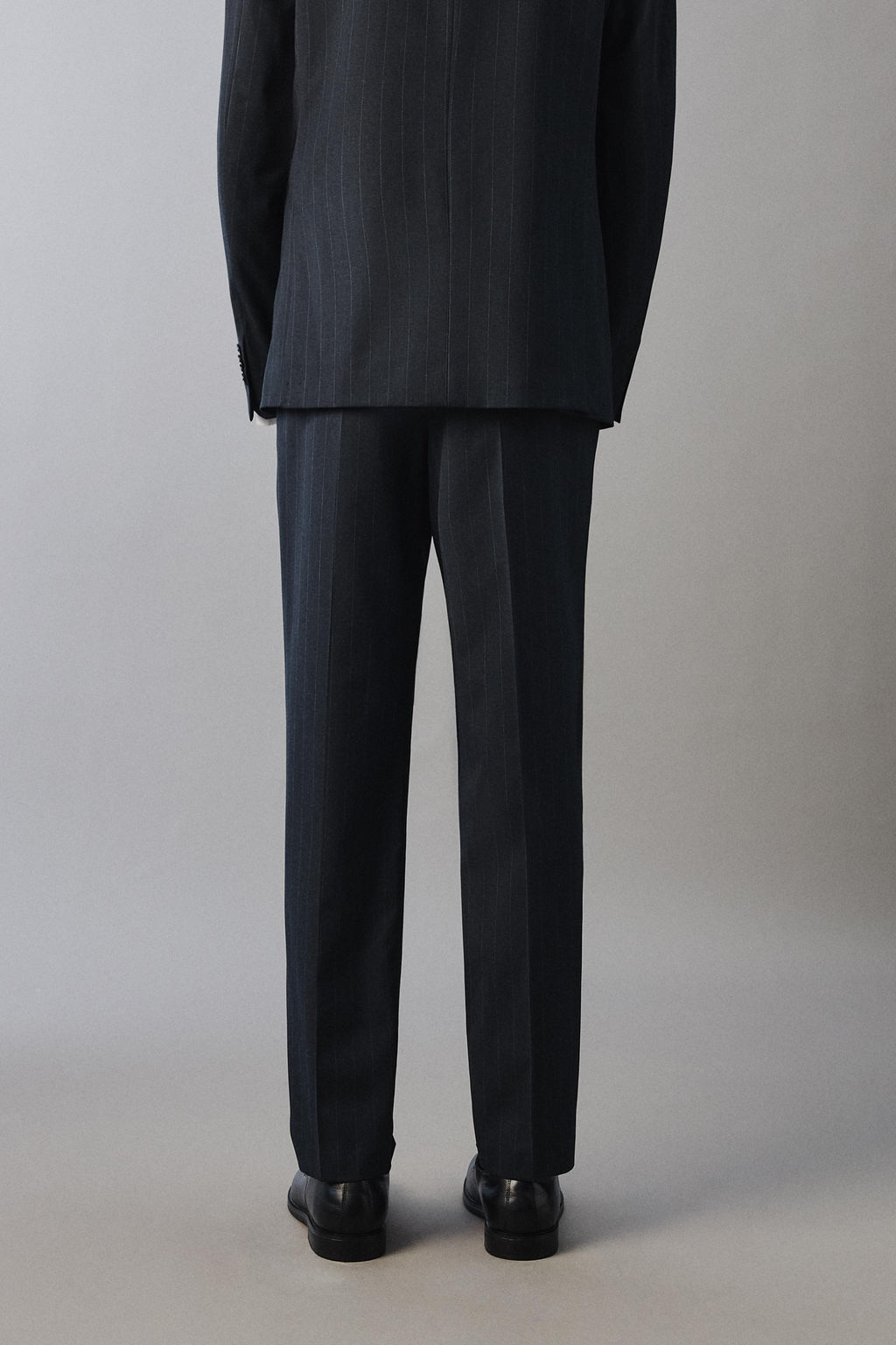 PINSTRIPE SUIT TROUSERS - Zara фото 18