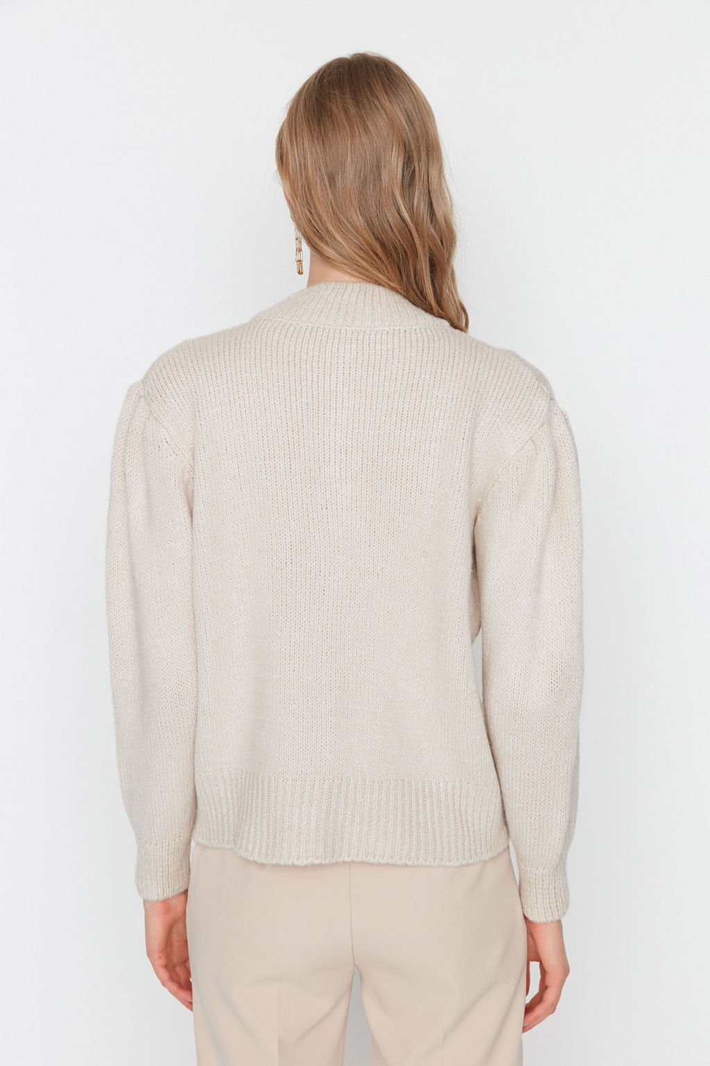 Tas Yumusak Dokulu Mucevher Dugmeli Ceket Gorunumlu Triko H?rka TWOAW21HI0034