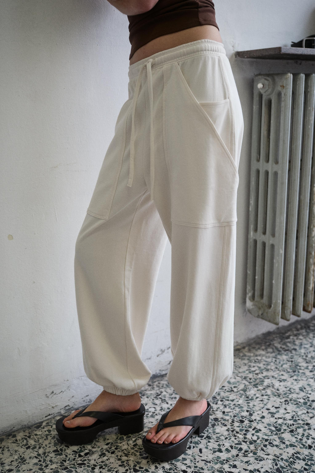 PANTAL?N JOGGER BOLSILLOS / Crudo - Zara фото 3