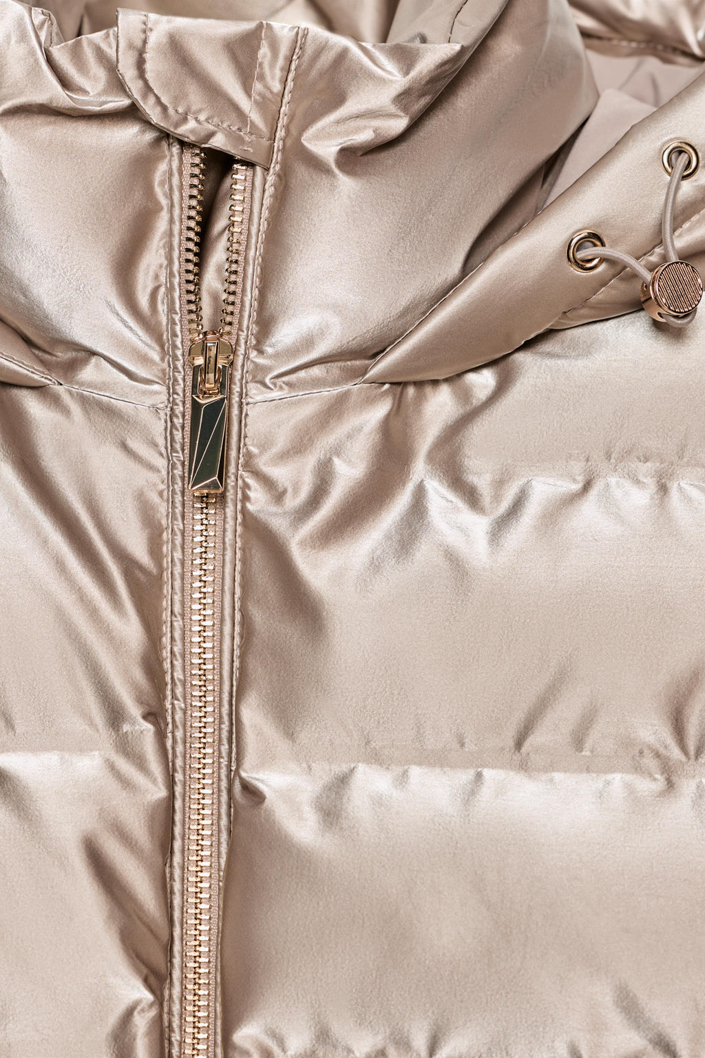 FITTED SHORT WINDPROOF ANORAK
