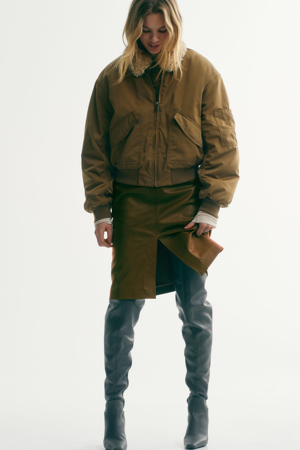 Cazadora bomber con cuello - H&m фото 3
