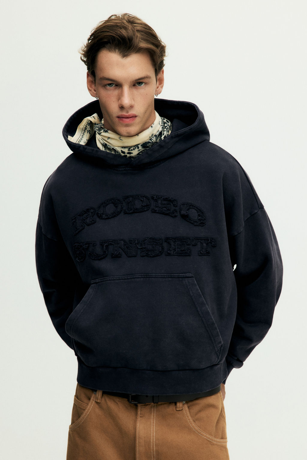 Sudadera con efecto lavado Oversized Fit - H&m фото 2