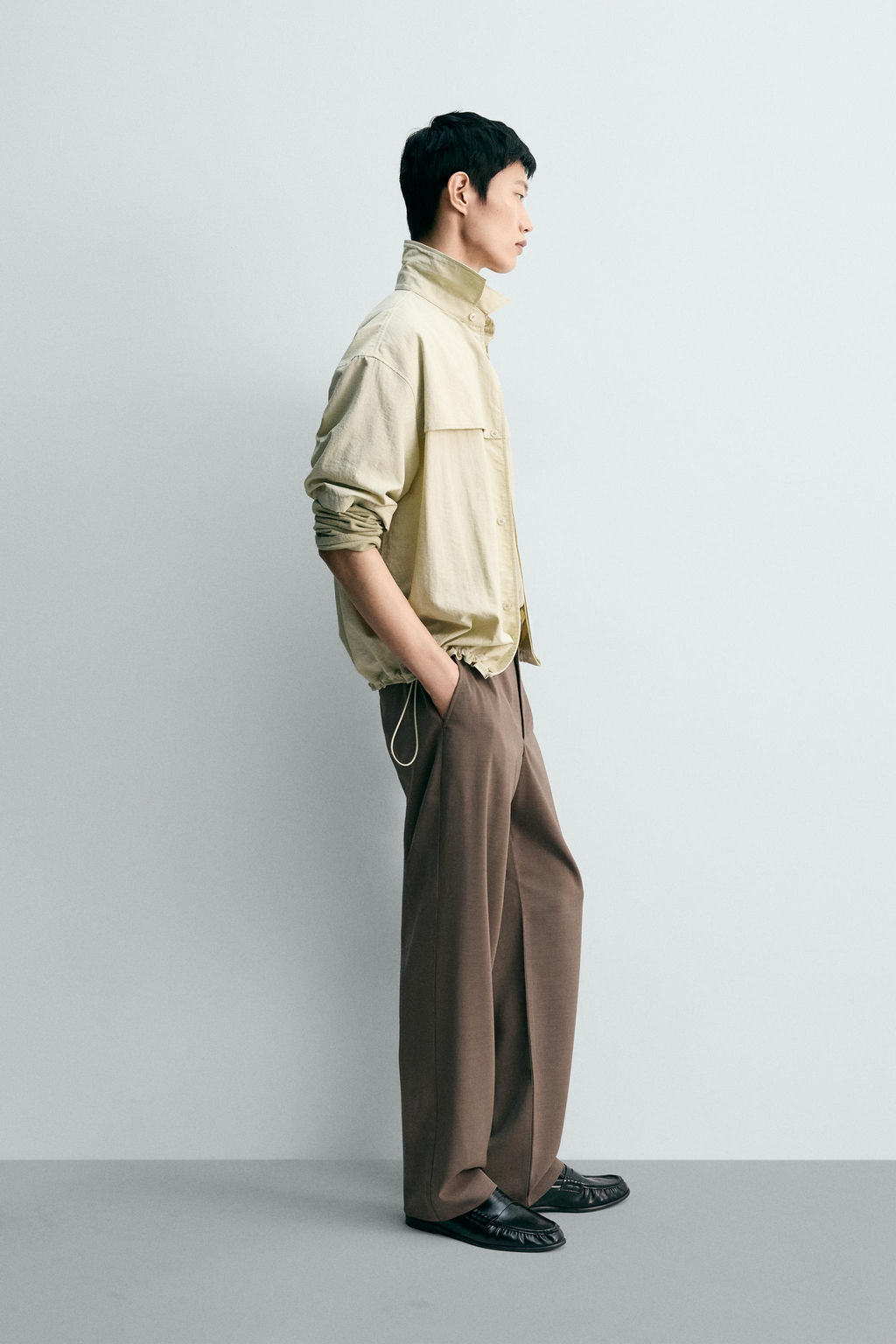 PANTAL?N FLUIDO RELAXED FIT / Gris claro - Zara фото 4