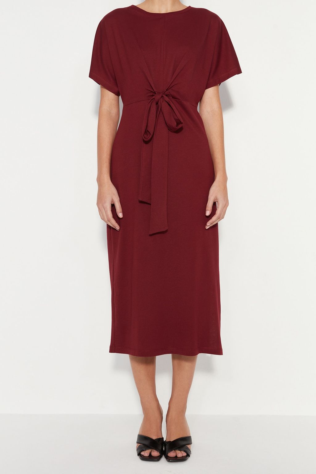 Bordo %100 Pamuk Bele Oturan Y?rtmac ve Baglama Detayl? Midi Orme Kalem Elbise TWOSS21EL0404