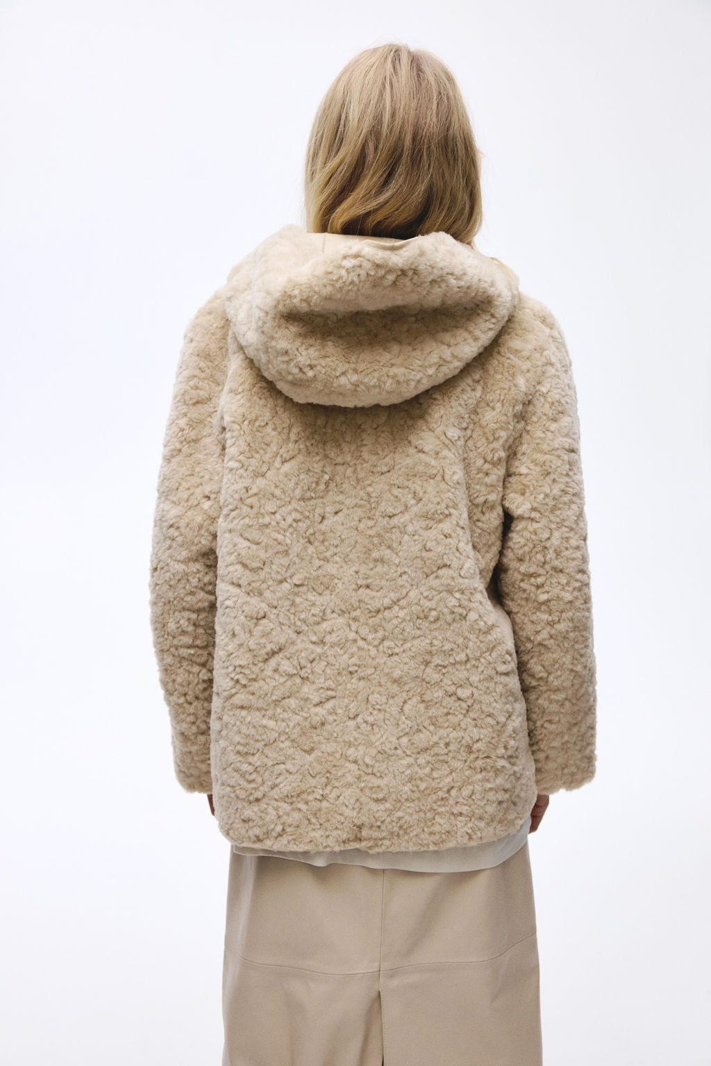 Chaqueta de borreguito con capucha - H&m фото 5