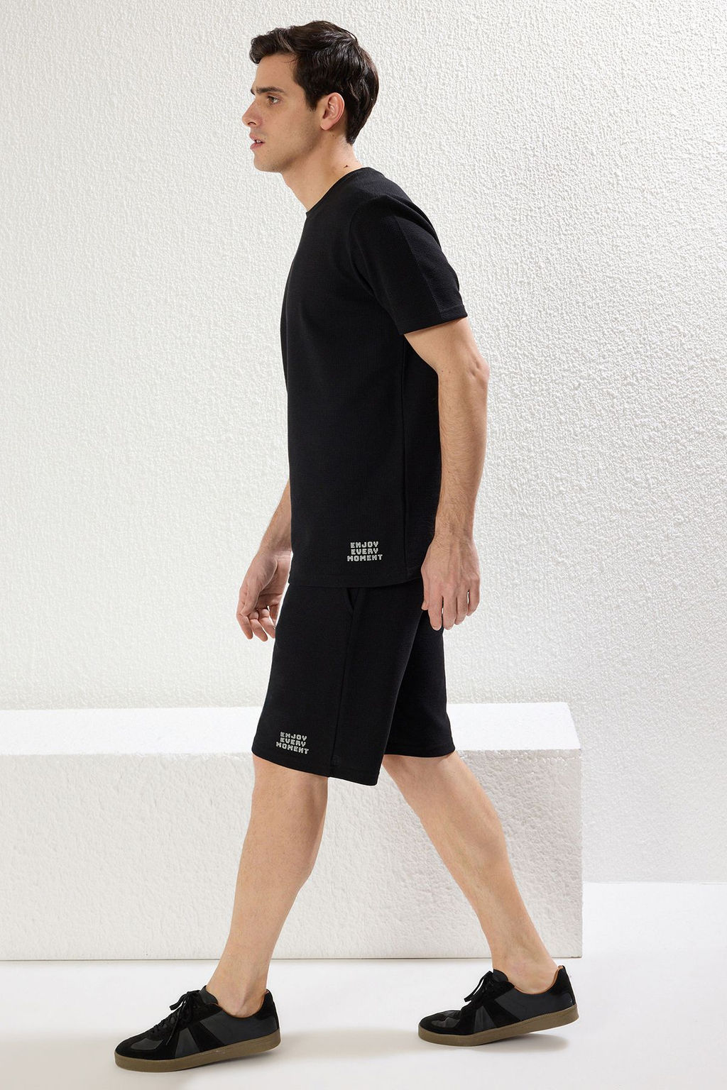 TRENDYOL MAN Mavi Regular Fit Waffle Sortlu Pijama Tak?m? TMNSS23PT00032 - Trendyolmilla фото 61