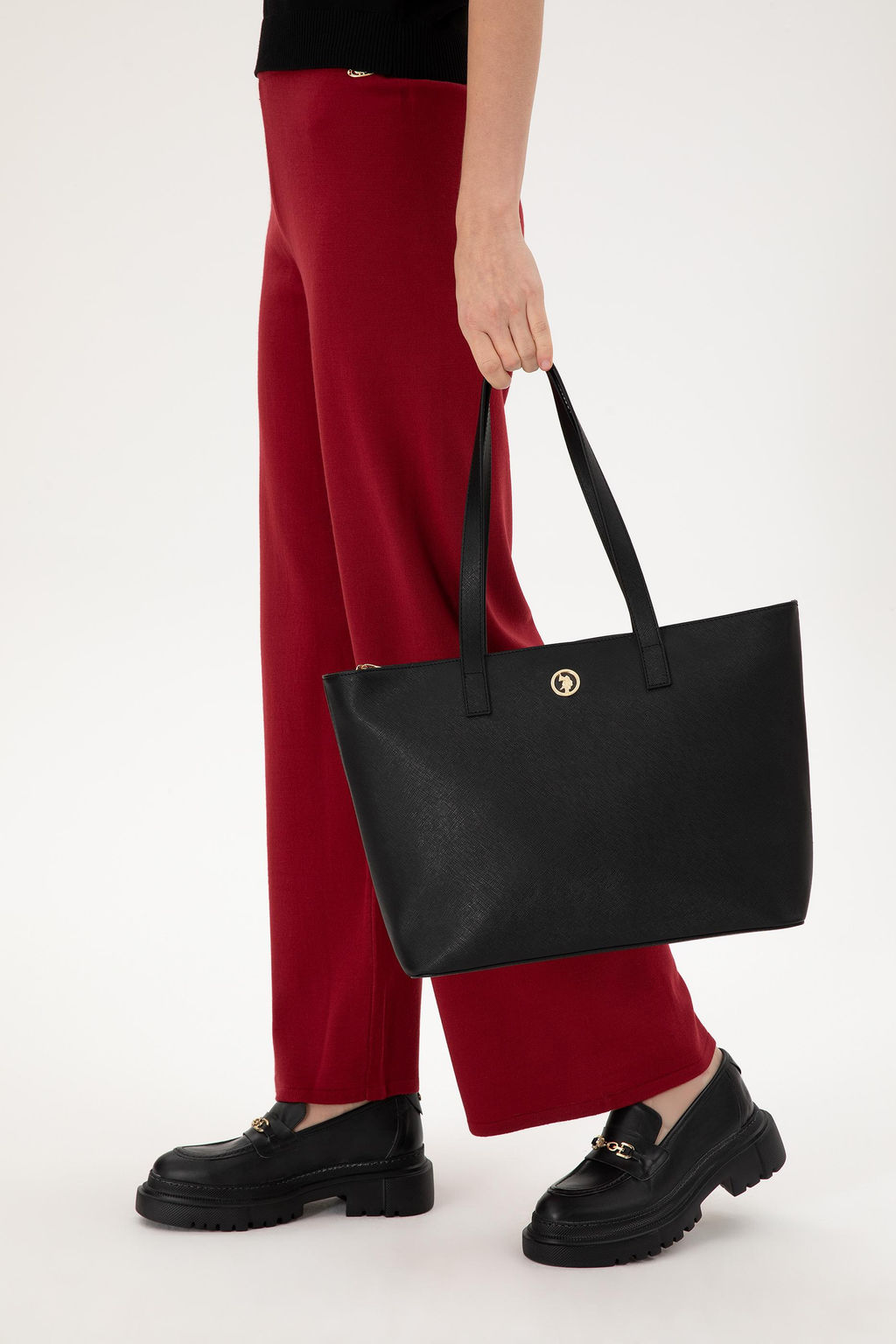 Женская черная сумка через плечо Неожиданная скидка в корзине - U.s. polo assn фото 2