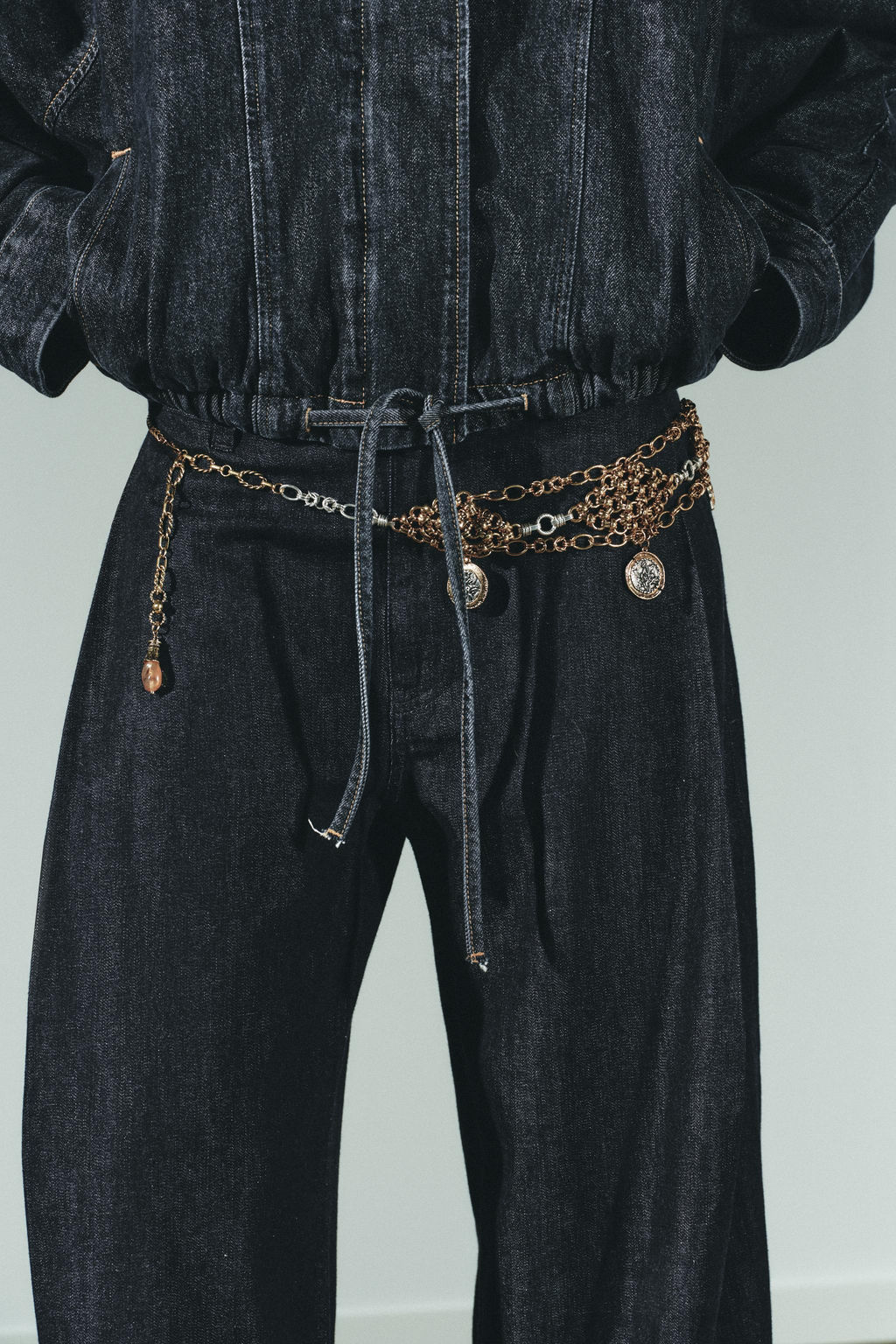 METAL BELT WITH RHOMBUS AND MEDALS - Zara фото 2