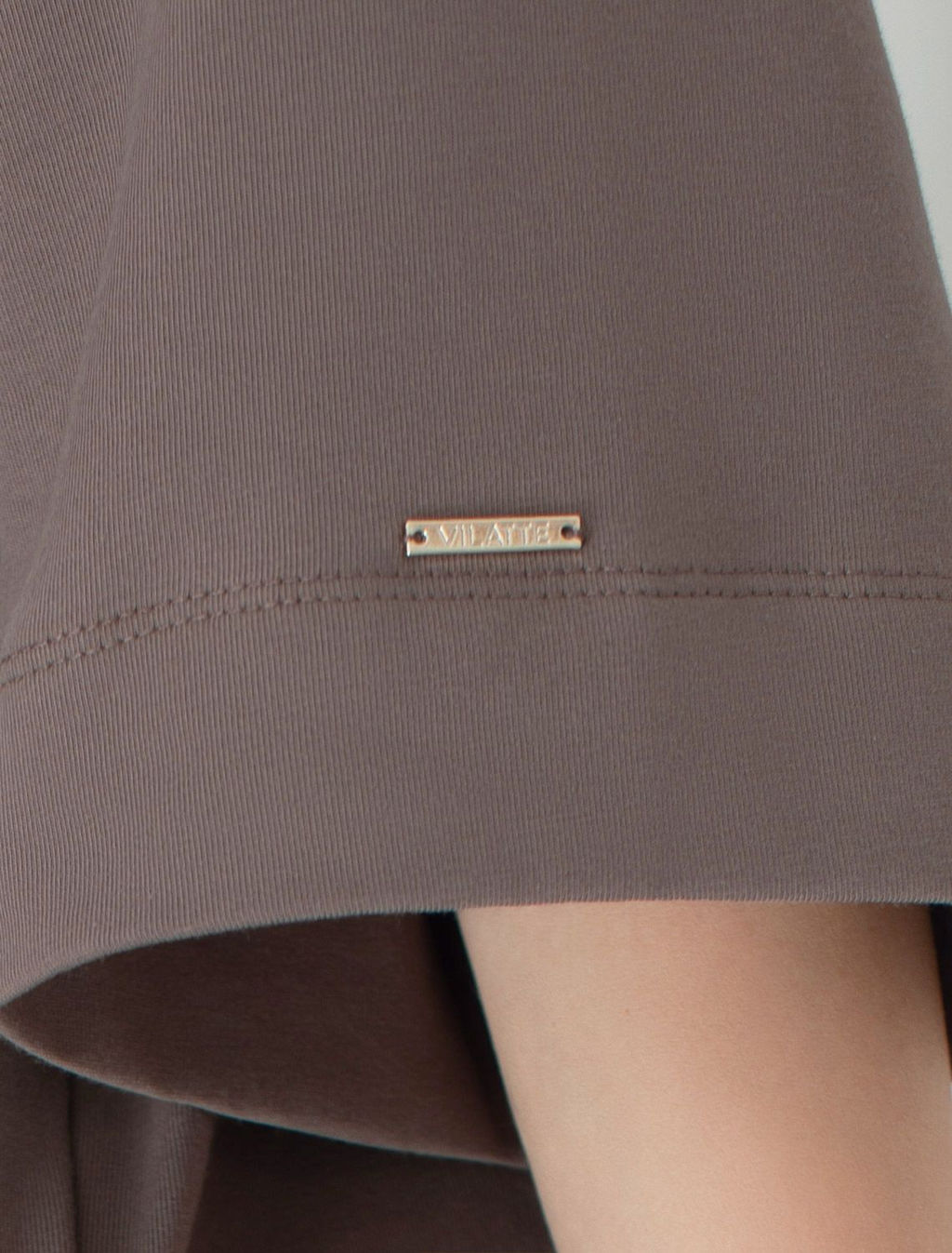 Футболка оверсайз с принтом стразами из премиального хлопка с эластаном