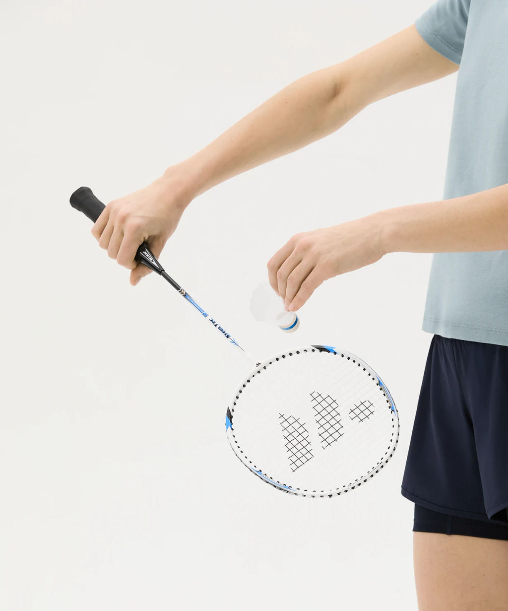 Набор для бадминтона Wish Steeltec 9 (2 ракетки + 2 волана), белый/синий  фото 11