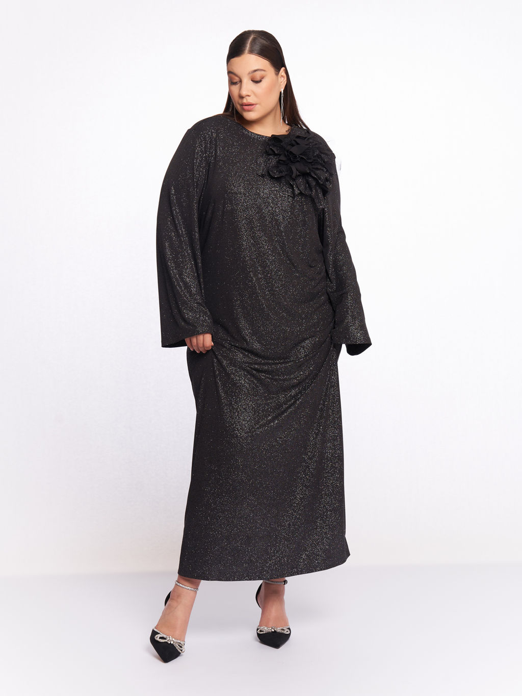 Платье вечернее с цветком 1PP51727BLK60