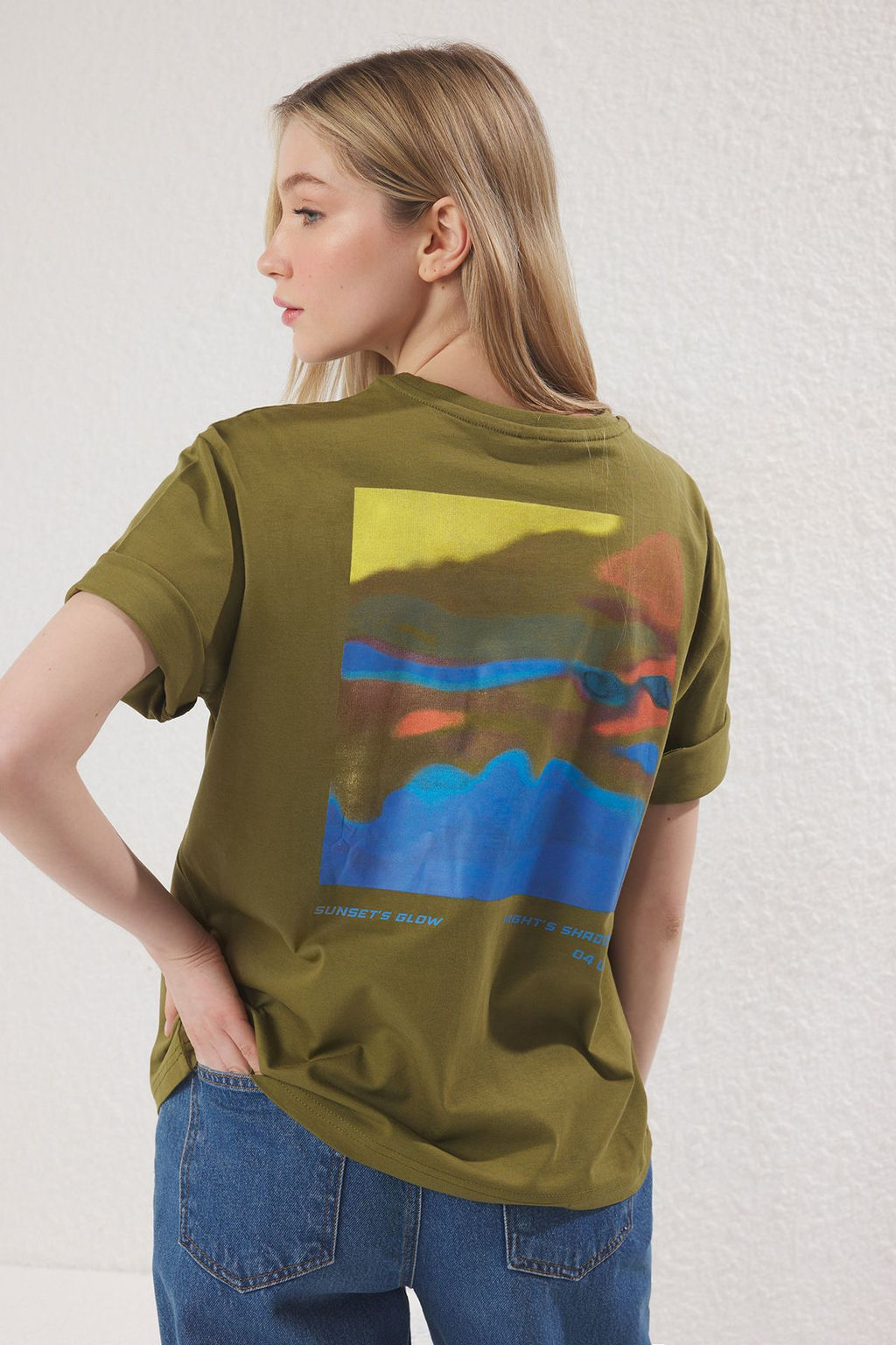 TRENDYOLMILLA Beyaz Premium %100 Pamuk Bask?l? Relaxed/Rahat Kal?p Orme T-Shirt TWOSS24TS00172  фото 25