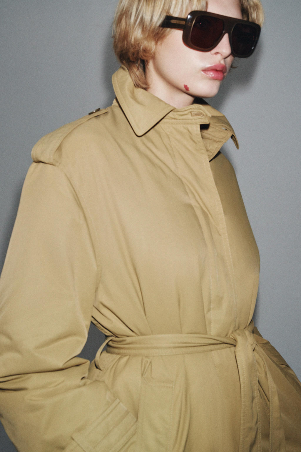 ZW COLLECTION PADDED TRENCH COAT WITH BELT - Zara фото 2