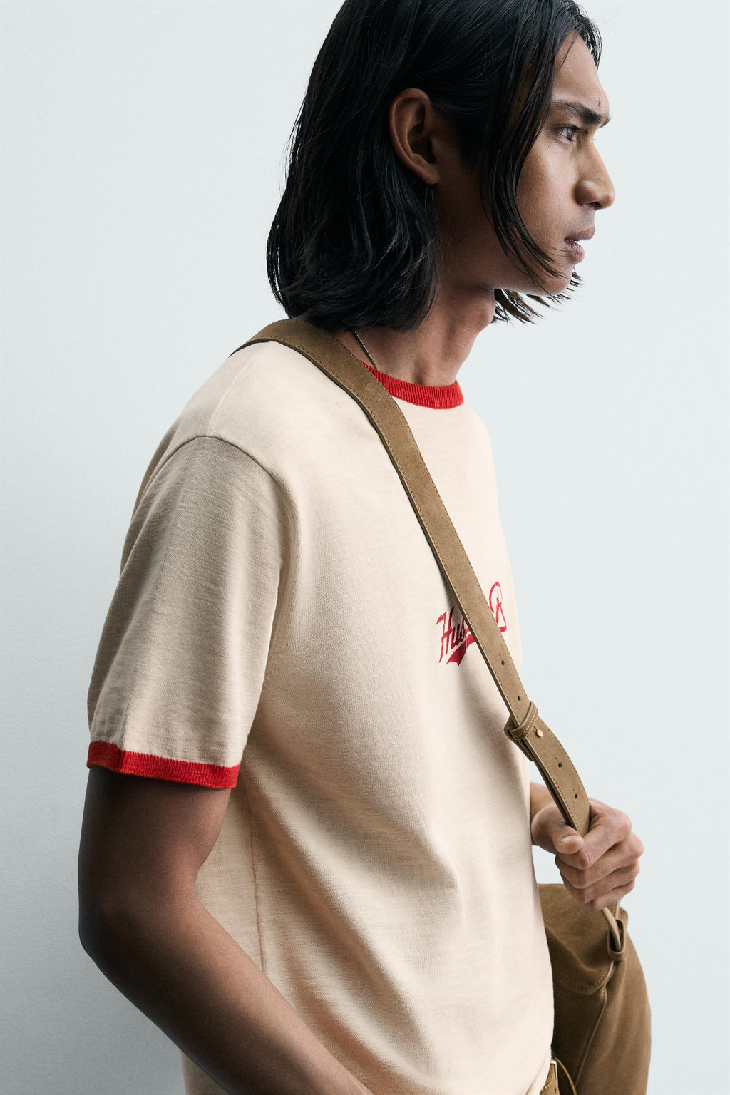 CAMISETA PUNTO CONTRASTE TEXTO / Crudo