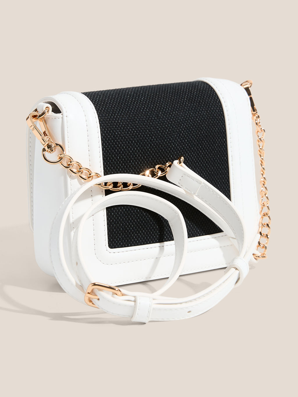 Женская сумка на плечо LOVE MOSCHINO GRACEFUL Артикул 4461612, белый  фото 3