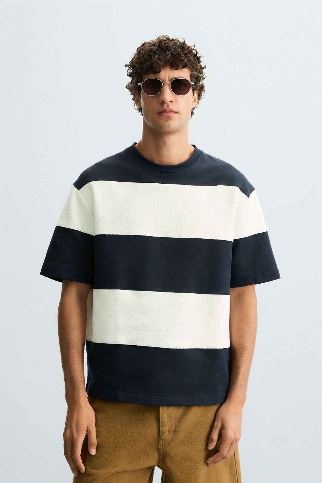 CONTRAST STRIPE SWEATSHIRT - Zara фото 2