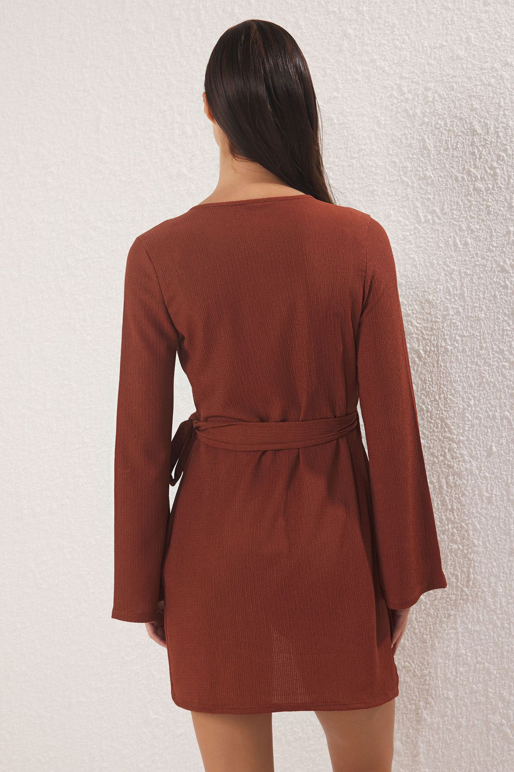 Trendyolmilla Siyah Mini Dokuma Baglamal? Plaj Elbisesi TBESS24EL00072  фото 14