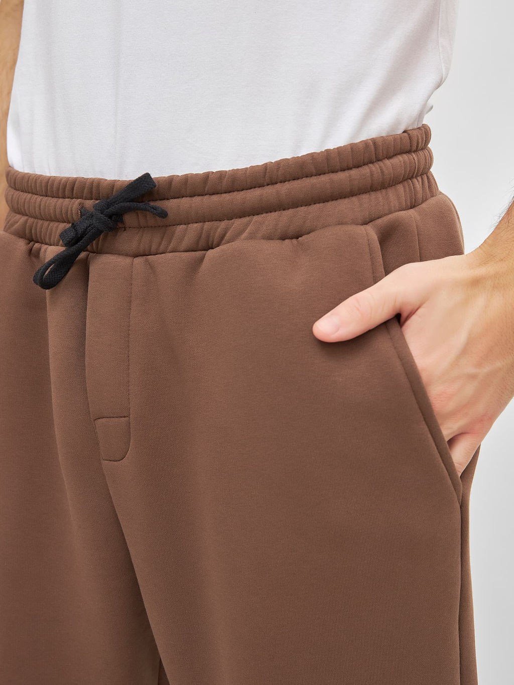 Теплые однотонные брюки в кофейном цвете кофе 181234