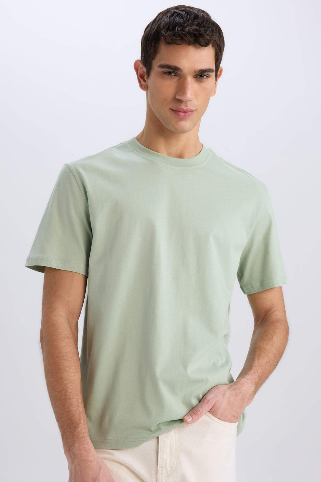New Regular Fit Bisiklet Yaka Basic Duz K?sa Kollu Tisort - Defacto фото 4