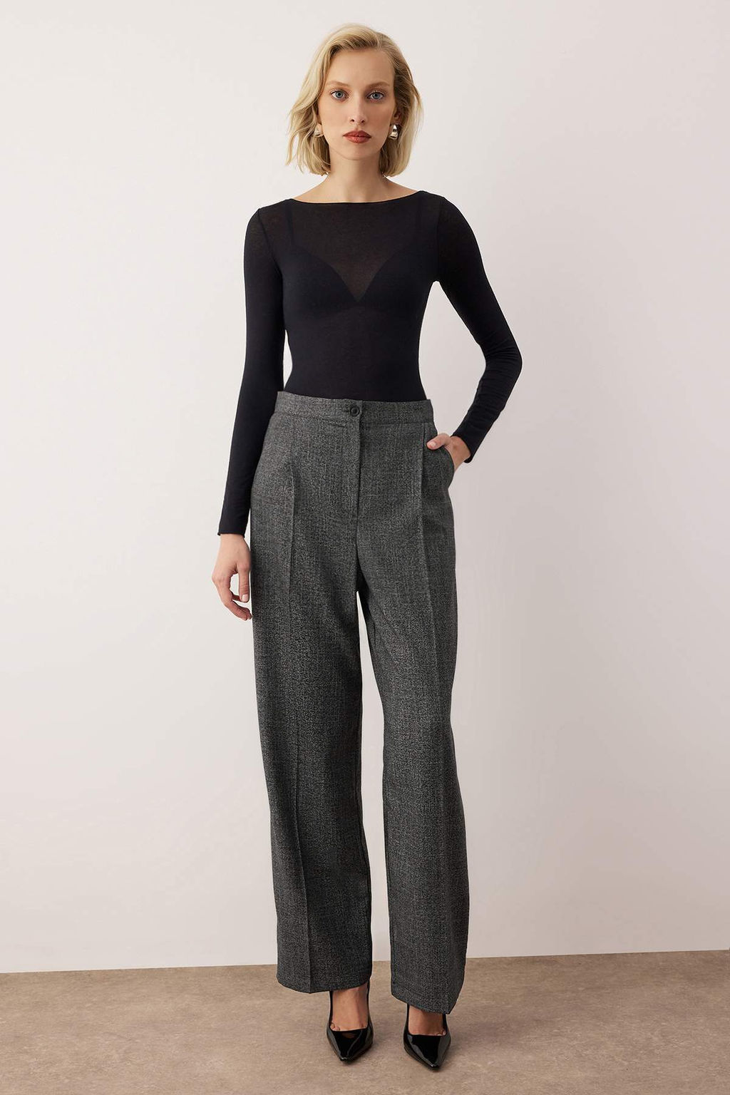 EXCLUSIVE Ozel Koleksiyon Antrasit Wide Leg/Genis Paca Kumas Pantolon TWOAW26PL00116 - Trendyolmilla фото 2