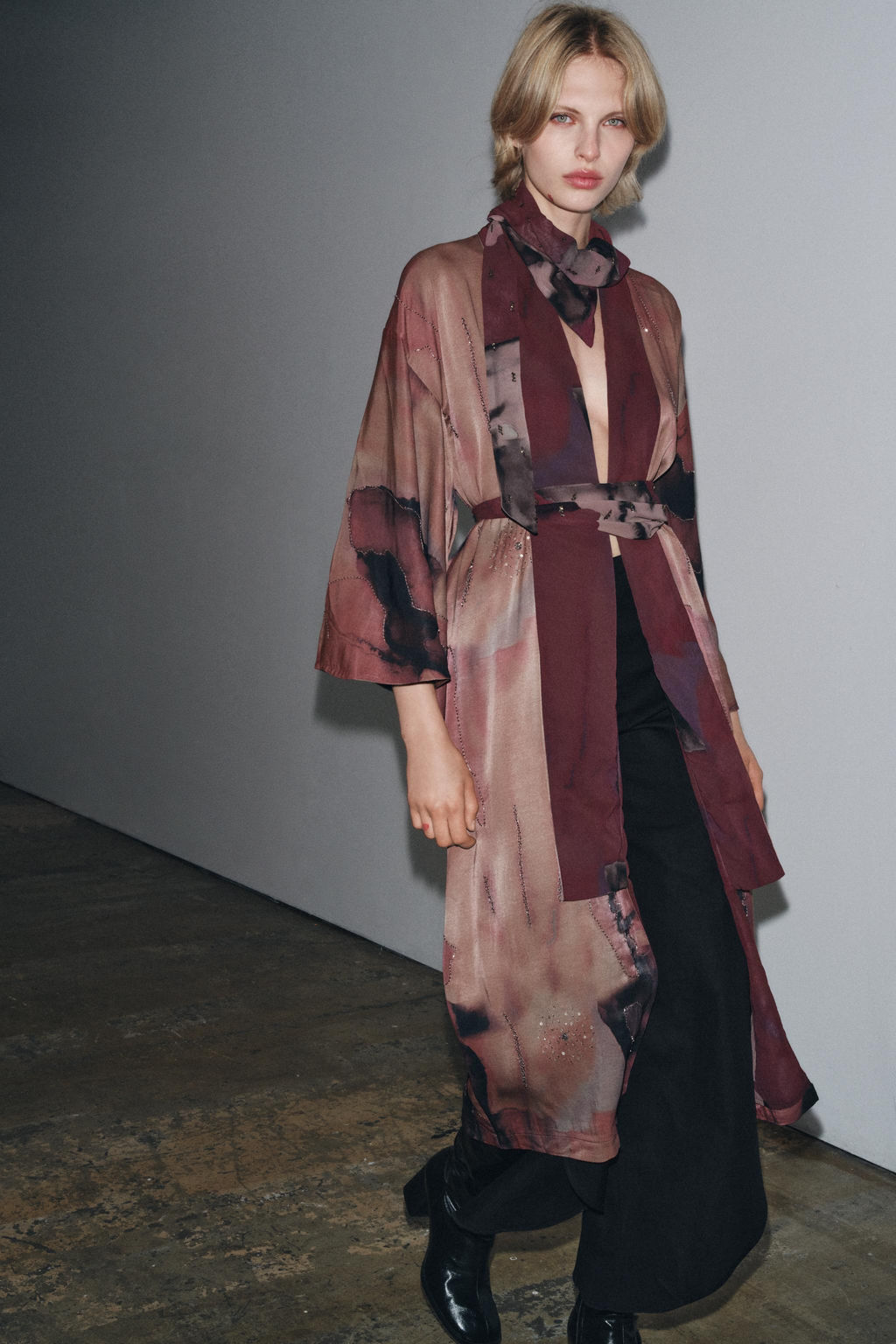 LIMITED EDITION BEADED PRINTED KIMONO