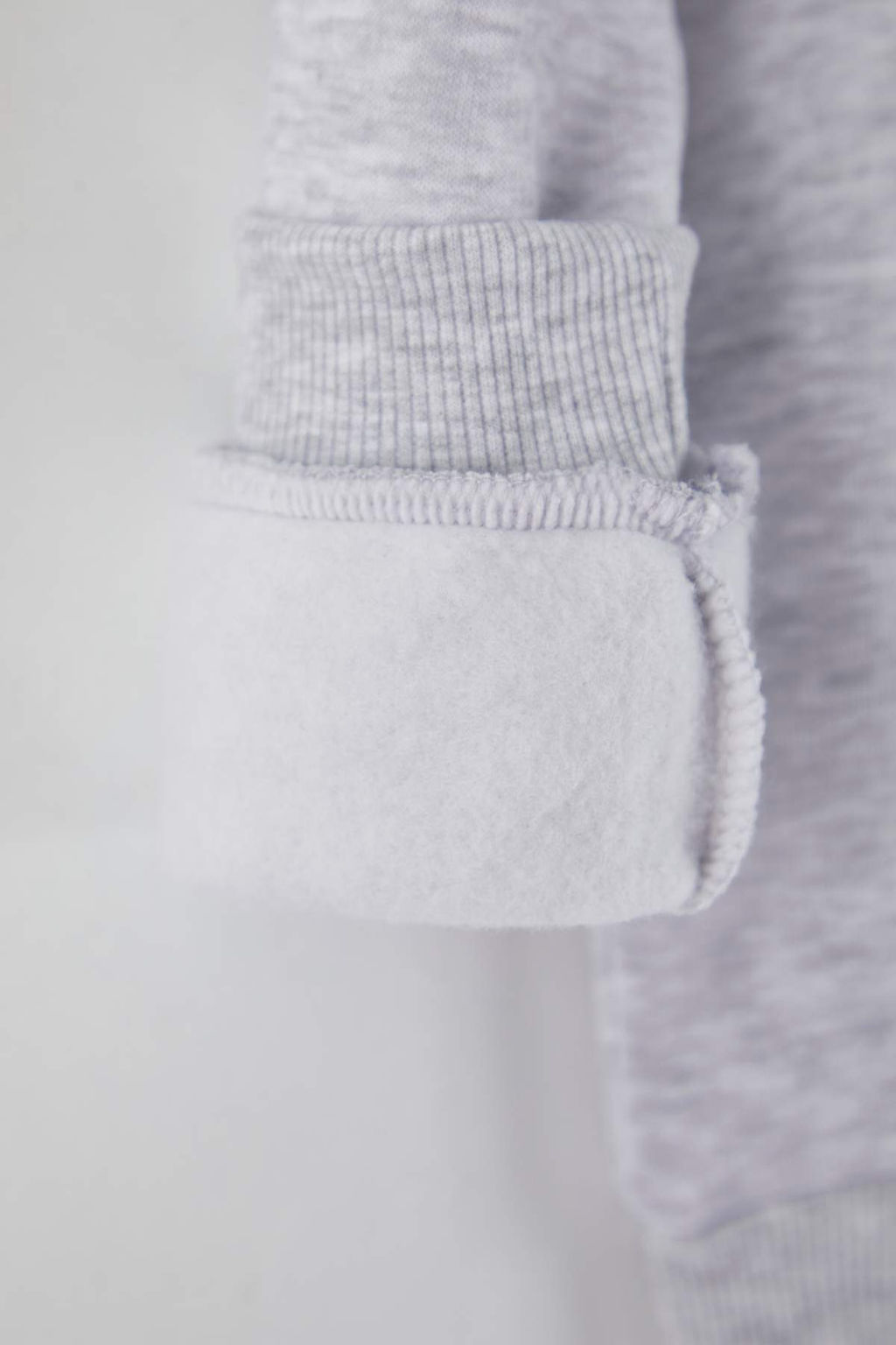Gri Melanj Erkek Cocuk Pamuklu Bask?l? Kapusonlu Regular Orme Sweatshirt TKDAW26SW00033 - Trendyolmilla фото 2