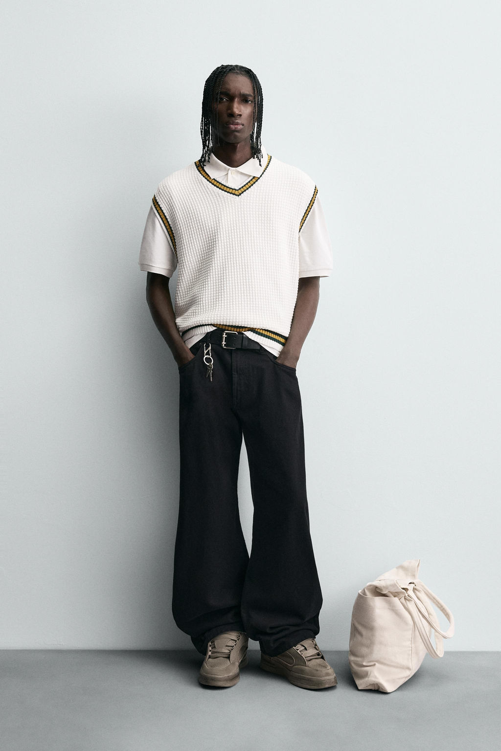 CONTRAST STRIPE KNIT WAISTCOAT