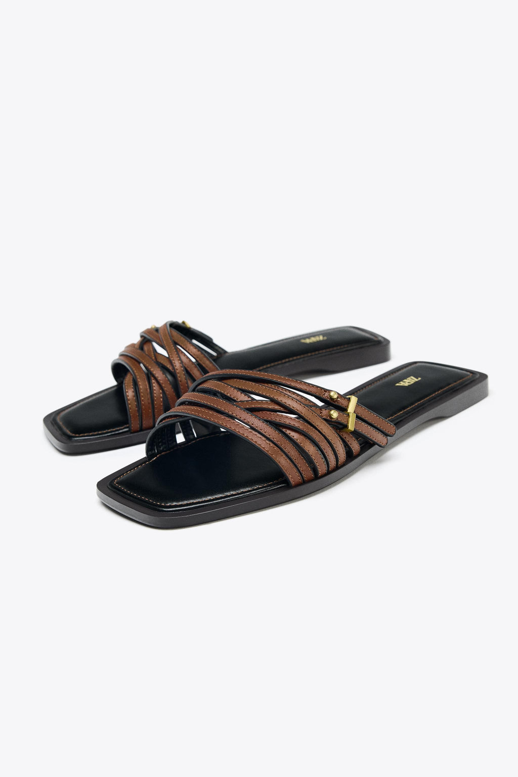 LEATHER STRAPPY SLIDERS WITH BUCKLE - Zara фото 6