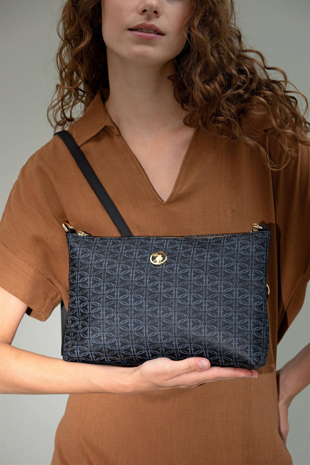 Женская черная сумка через плечо - U.s. polo assn фото 2