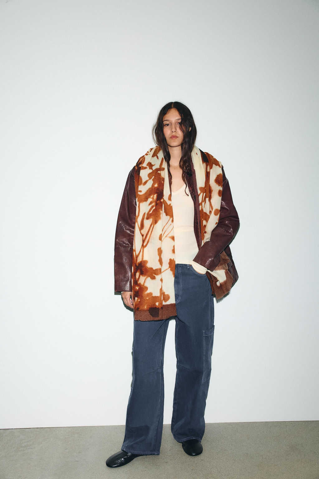FLORAL PRINT WOOL-BLEND SCARF