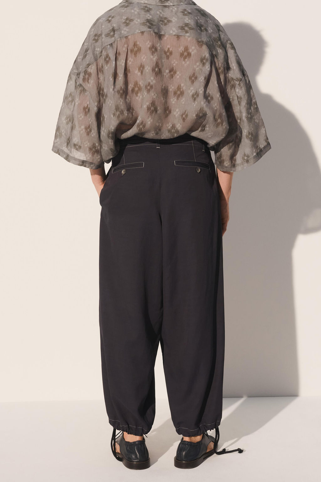 PANTAL?N FLUIDO CORDONES / Marino oscuro - Zara фото 4