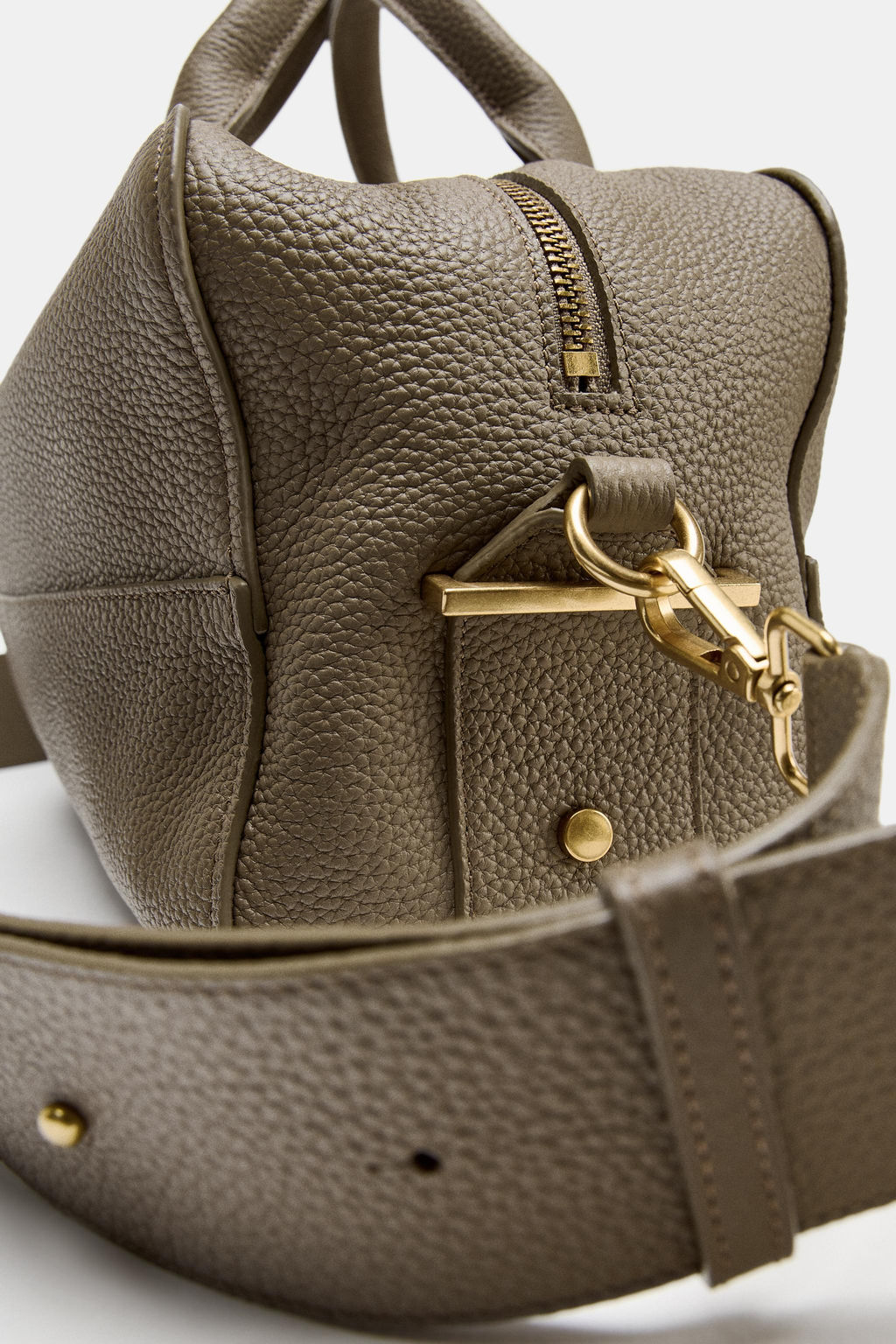 EXTENDED LEATHER BOWLING BAG - Zara фото 9