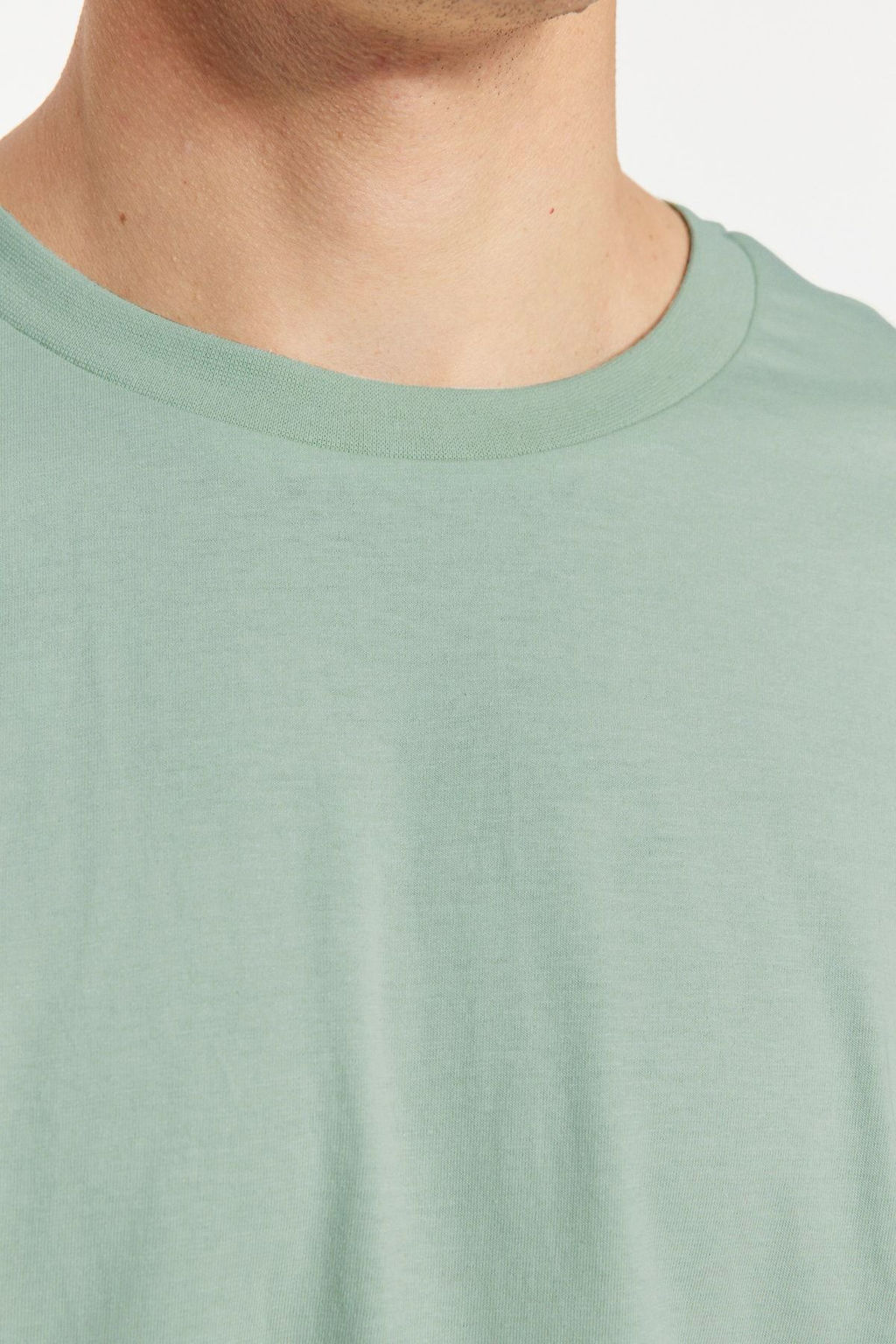 Koyu Mint Oversize/Genis Kesim %100 Pamuk K?sa Kollu Basic T-Shirt TMNSS22TS0318