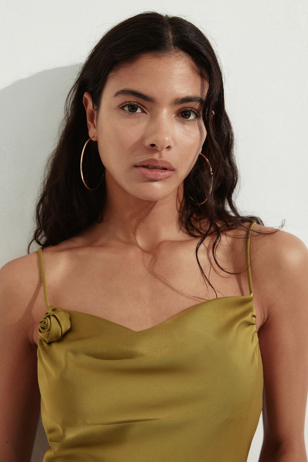 Vestido lencero de sat?n con lazada - H&m фото 6