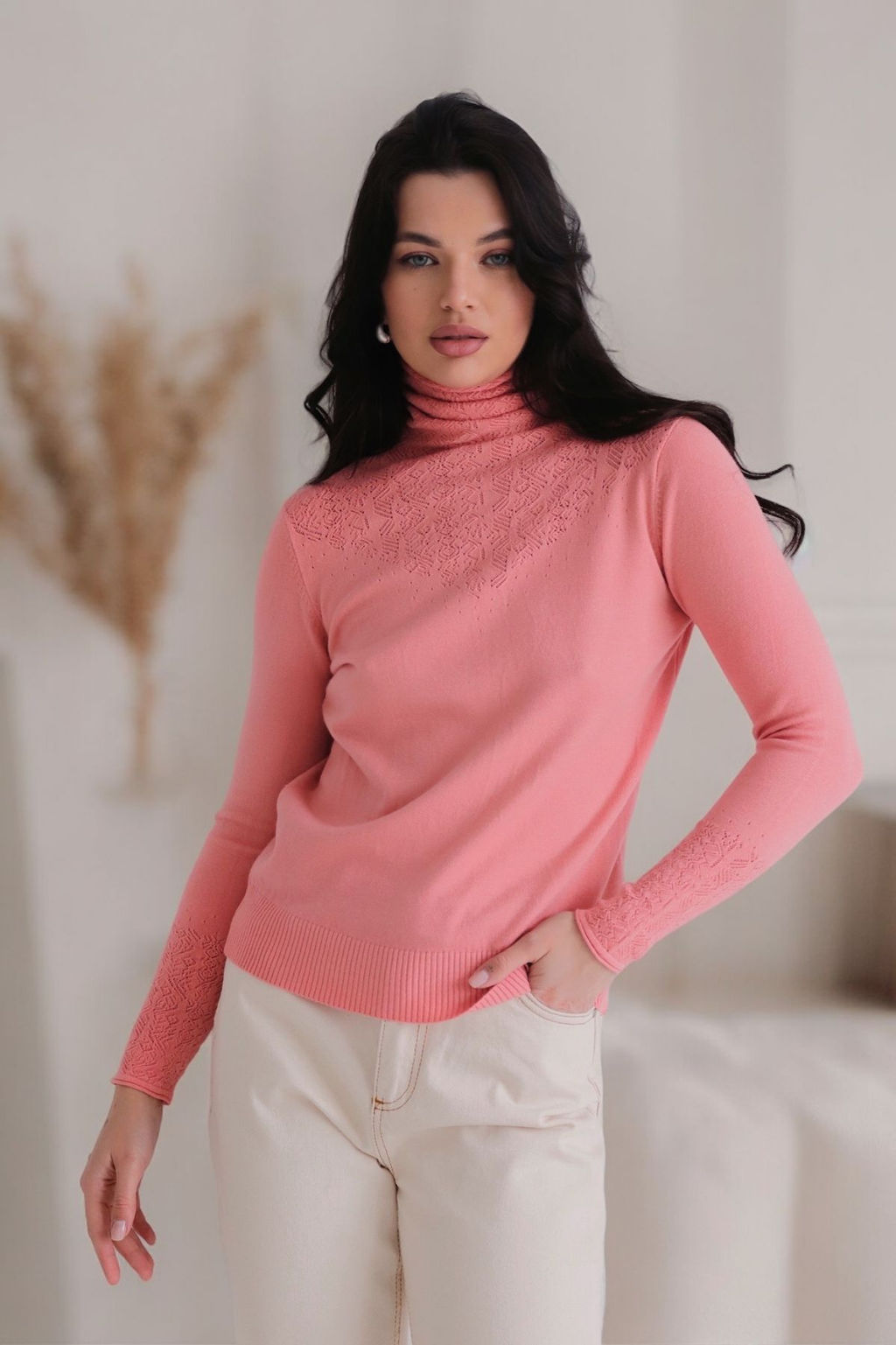 12199 Свитер с ажурной кокеткой розовый - Martichelli фото 14